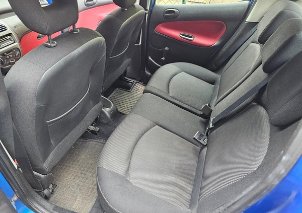 Peugeot 206 cena 7100 przebieg: 134092, rok produkcji 2007 z Poznań małe 154